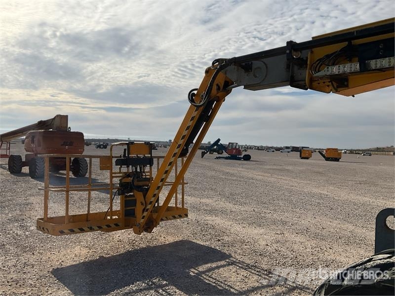 Haulotte HA32PX 4WD Diesel Telescopic Boom Lift Nacelles télescopiques