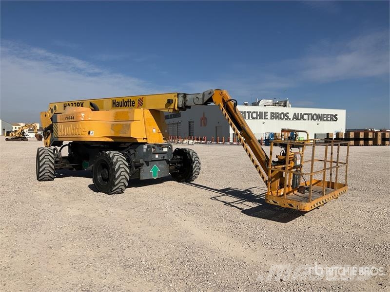 Haulotte HA32PX 4WD Diesel Telescopic Boom Lift Nacelles télescopiques
