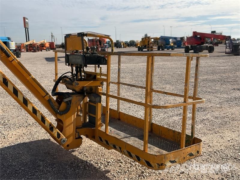 Haulotte HA32PX 4WD Diesel Telescopic Boom Lift Nacelles télescopiques
