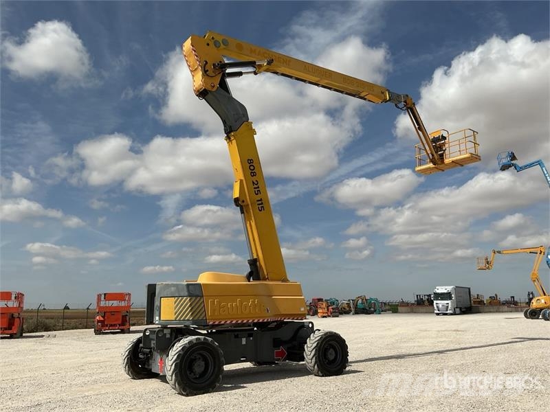 Haulotte HA32PX 4WD Diesel Articulating Boom Lift Knikarmhoogwerkers