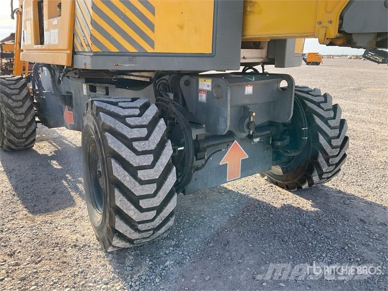 Haulotte HA32PX 4WD Diesel Telescopic Boom Lift Nacelles télescopiques