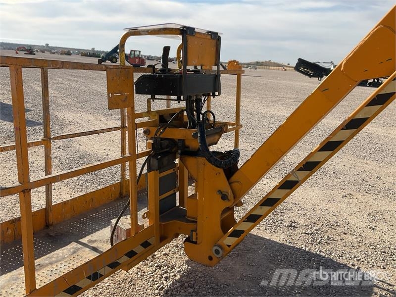 Haulotte HA32PX 4WD Diesel Telescopic Boom Lift Nacelles télescopiques