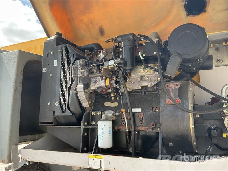 Haulotte HA32PX 4WD Diesel Articulating Boom Lift Knikarmhoogwerkers