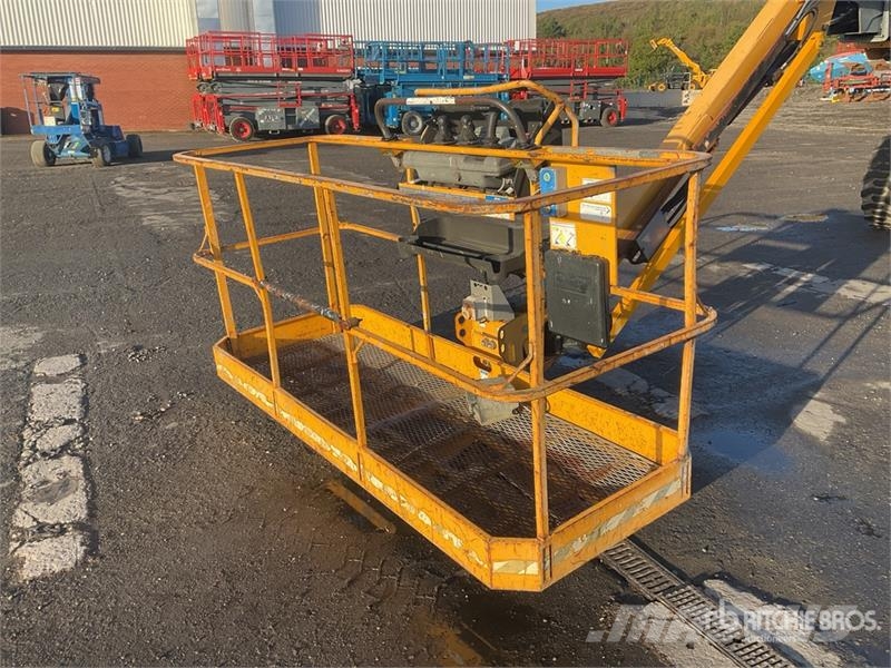 Haulotte HT23RT J 4WD Diesel Articulating Boom Lift Iseliikuvad poomtõstukid