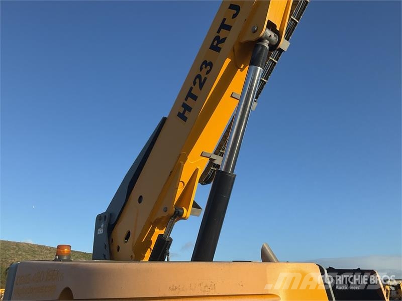 Haulotte HT23RT J 4WD Diesel Articulating Boom Lift Iseliikuvad poomtõstukid