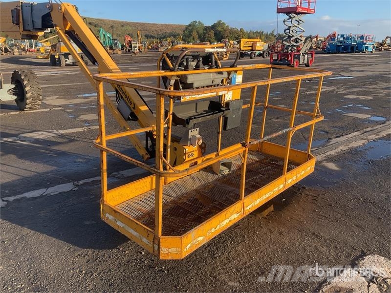 Haulotte HT23RT J 4WD Diesel Articulating Boom Lift Iseliikuvad poomtõstukid