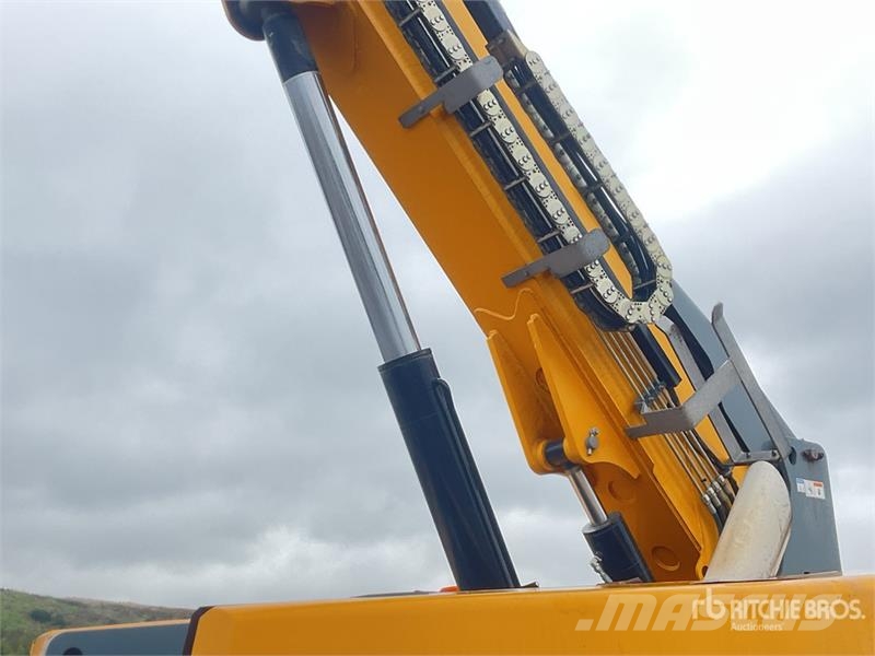 Haulotte HT23RT J 4WD Diesel Articulating Boom Lift Articulated boom lifts