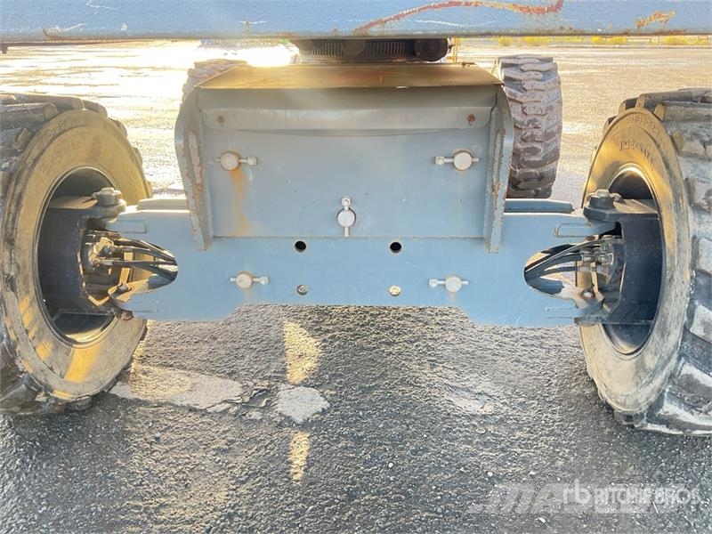 Haulotte HT23RT J 4WD Diesel Articulating Boom Lift Iseliikuvad poomtõstukid