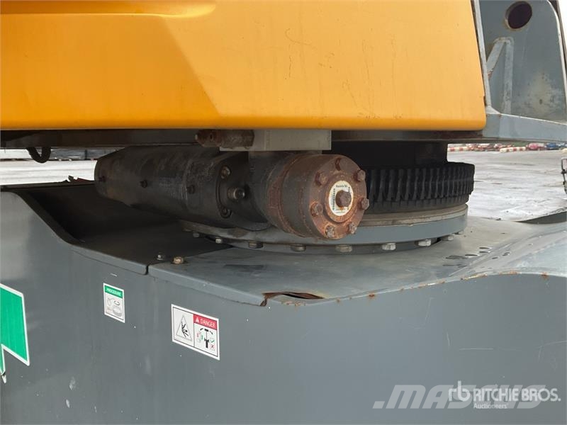 Haulotte HT23RTJ 4WD Diesel Articulating Boom Lift Коленчатые подъемники