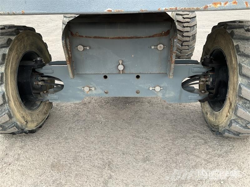 Haulotte HT23RTJ 4WD Diesel Telescopic Boom Lift Plataformas elevatórias telescópicas