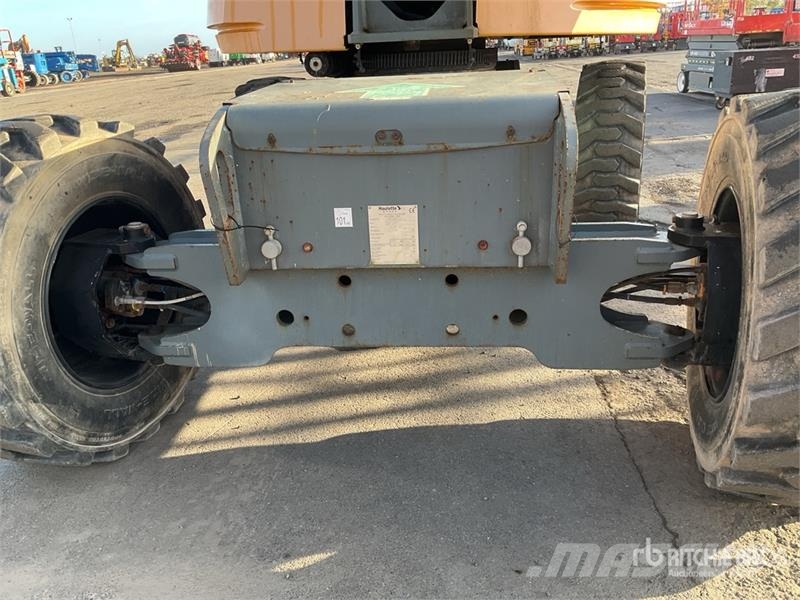 Haulotte HT23RTJ 4WD Diesel Articulating Boom Lift Articulated boom lifts