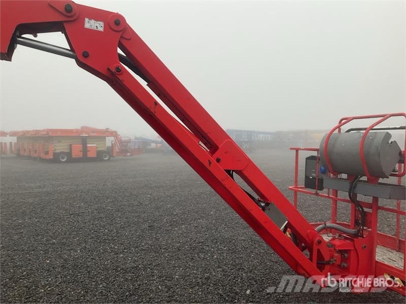 Haulotte HT23RTJ 4WD Diesel Telescopic Boom Lift Nacelles télescopiques