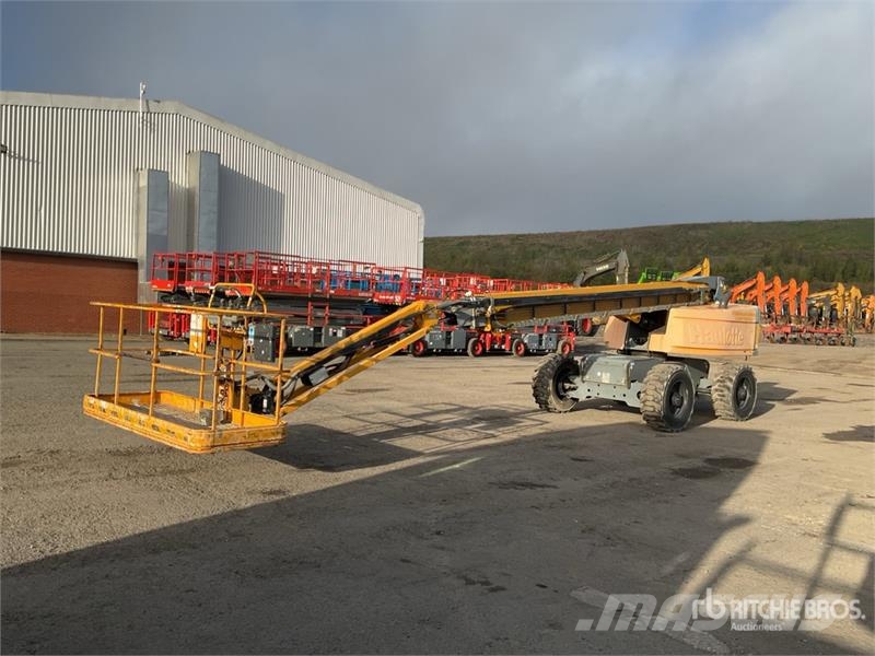 Haulotte HT23RTJ 4WD Diesel Articulating Boom Lift Articulated boom lifts