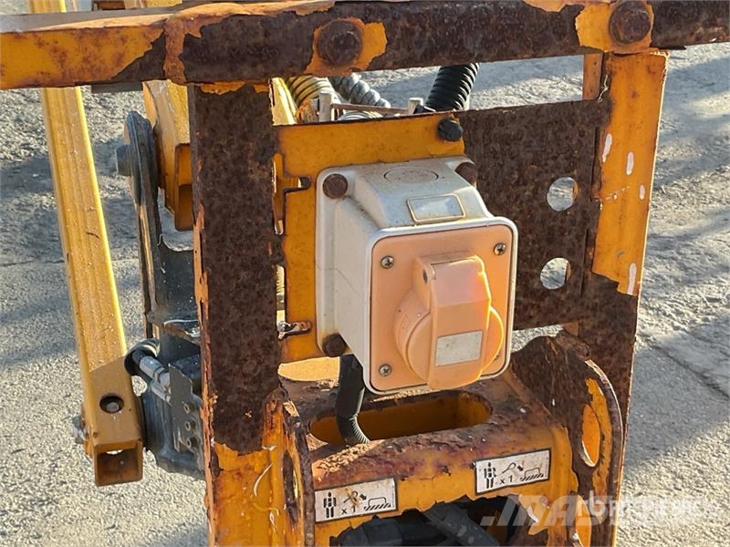 Haulotte HT23RTJ 4WD Diesel Articulating Boom Lift Articulated boom lifts