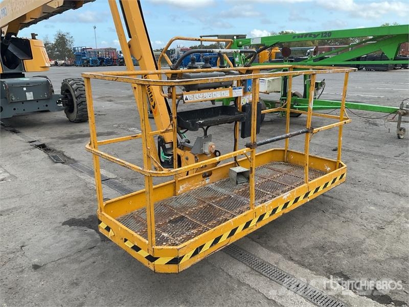Haulotte HT23RTJ 4WD Diesel Telescopic Boom Lift Plataformas elevatórias telescópicas