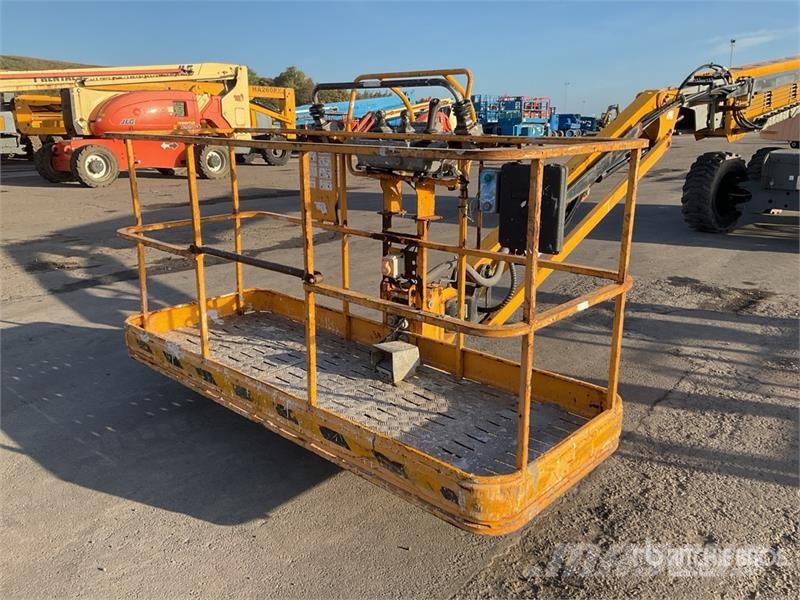 Haulotte HT23RTJ 4WD Diesel Articulating Boom Lift Articulated boom lifts