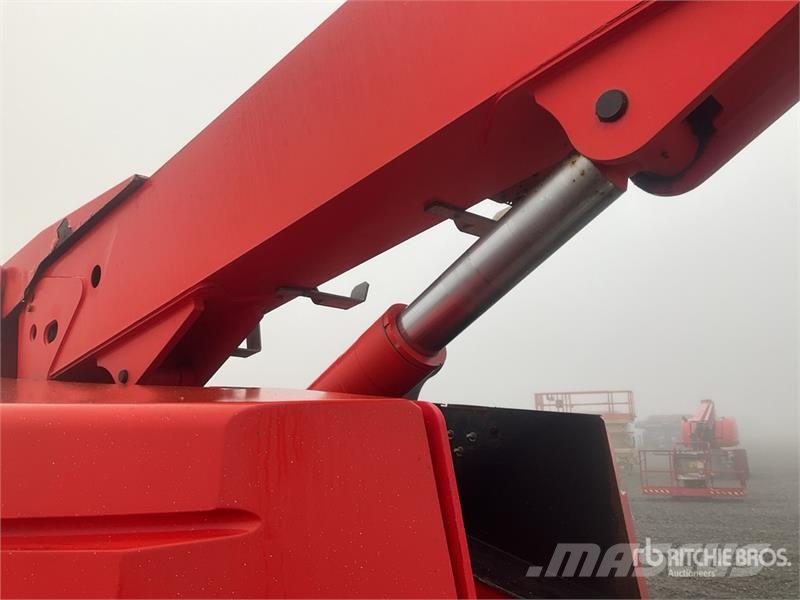 Haulotte HT23RTJ 4WD Diesel Telescopic Boom Lift Nacelles télescopiques