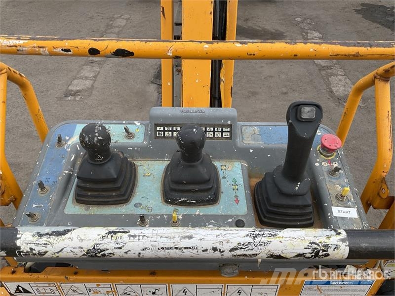 Haulotte HT23RTJ 4WD Diesel Telescopic Boom Lift Plataformas elevatórias telescópicas