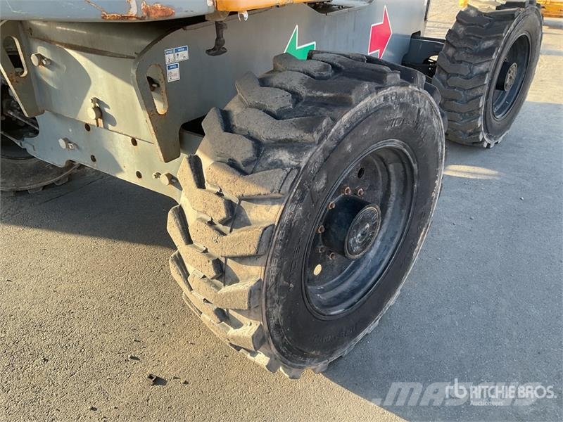 Haulotte HT23RTJ 4WD Diesel Articulating Boom Lift Articulated boom lifts
