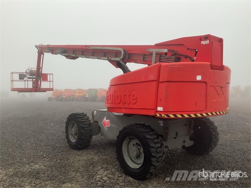 Haulotte HT23RTJ 4WD Diesel Telescopic Boom Lift Nacelles télescopiques