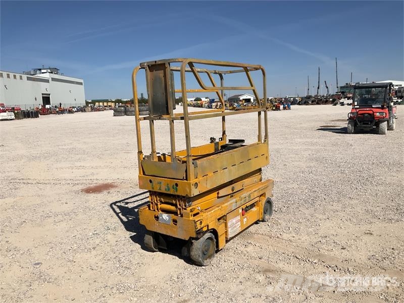 Haulotte Optimum 8 Electric Scissor Lift (Inoperable) Scissor lifts