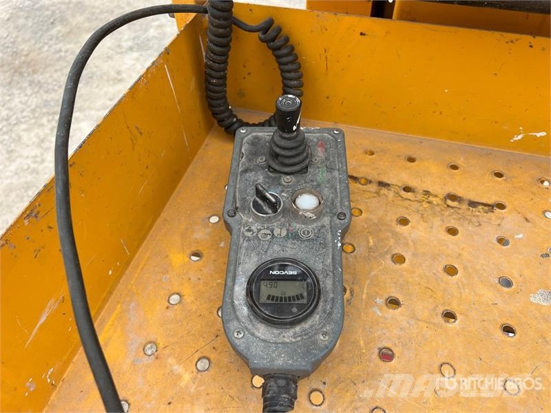 Haulotte Star 6 Vertical Mast Lift Vertikálne stĺpové výťahy