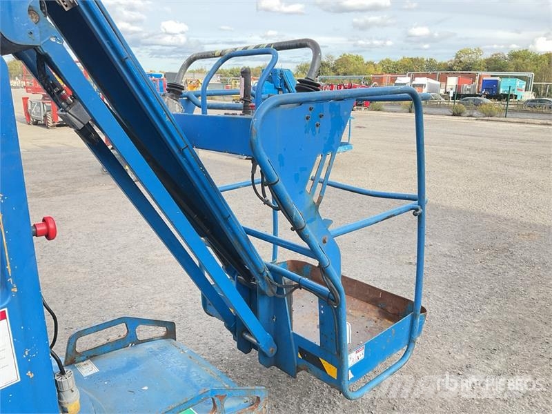 Haulotte Star10 2WD Electric Telescopic Boom Lift 견인식 전동이동 리프트