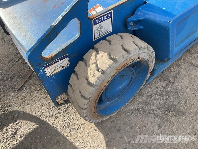 Haulotte Star10 2WD Electric Telescopic Boom Lift Telescopic boom lifts