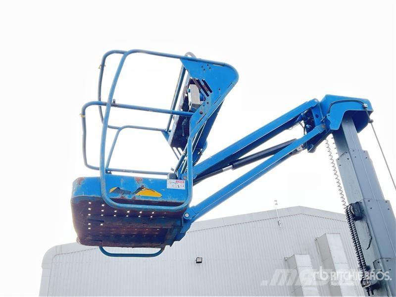 Haulotte Star10 2WD Electric Telescopic Boom Lift 견인식 전동이동 리프트