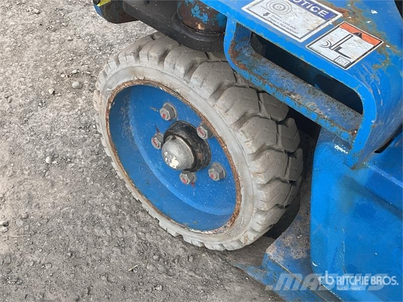 Haulotte Star10 2WD Electric Telescopic Boom Lift Telescopic boom lifts