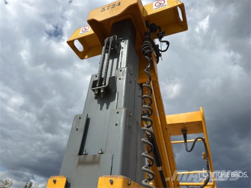 Haulotte STAR10 Nacelle A Mat Droit Vertical Mast Lift 인원/화물 앨리베이터