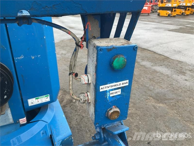Haulotte Star10 Vertical Mast Lift Vertical mast lifts