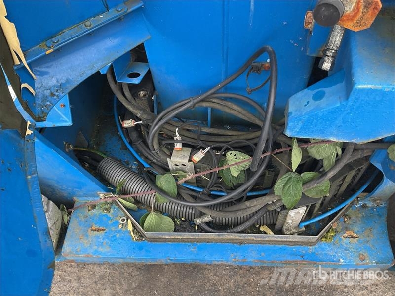 Haulotte STAR10 Vertical Mast Lift (Inoperable) Vertikaalsed mast tõstukid
