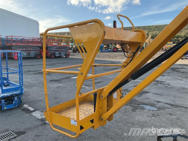 Haulotte Star10 Vertical Mast Lift 垂直昇降型リフト
