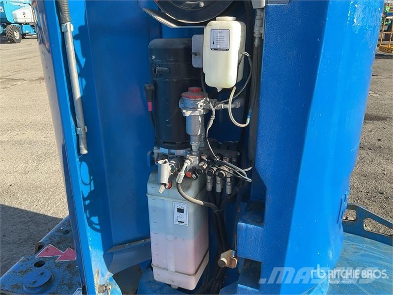 Haulotte Star10 Vertical Mast Lift Вертикальные мачтовые подъемники