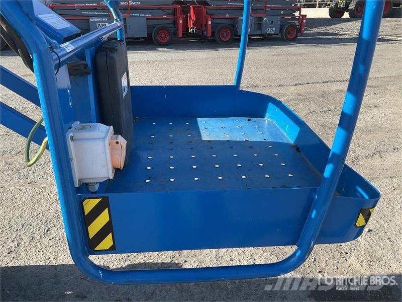 Haulotte Star10 Vertical Mast Lift Вертикальные мачтовые подъемники