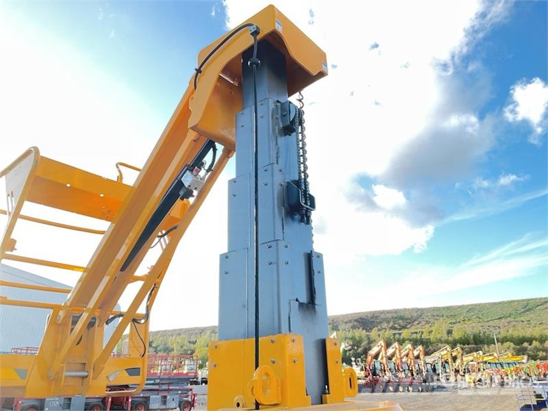 Haulotte Star10 Vertical Mast Lift 垂直昇降型リフト