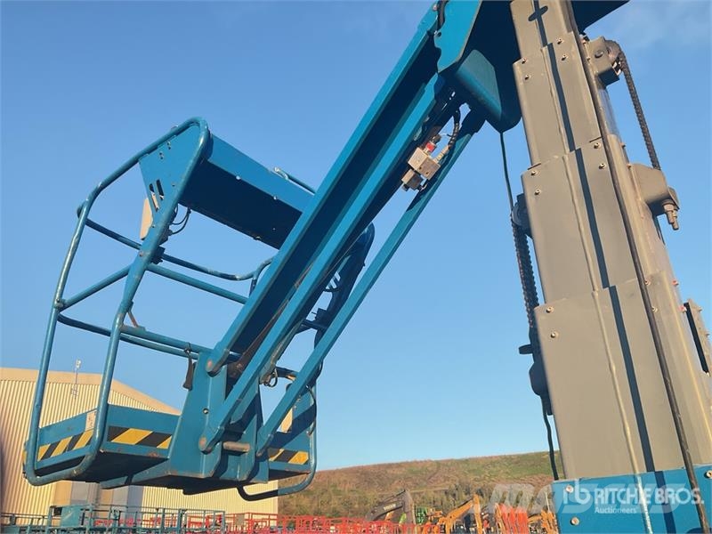 Haulotte STAR10 Vertical Mast Lift Személyemelők