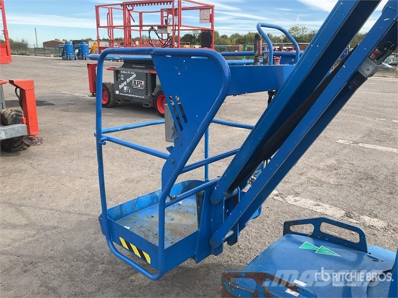Haulotte Star10 Vertical Mast Lift Vertical mast lifts
