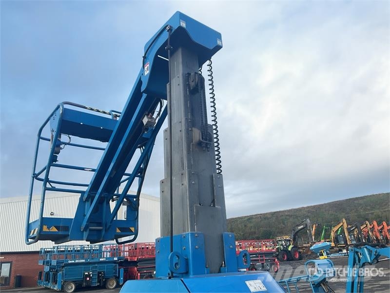 Haulotte STAR10 Vertical Mast Lift Personenliften en invalideliften