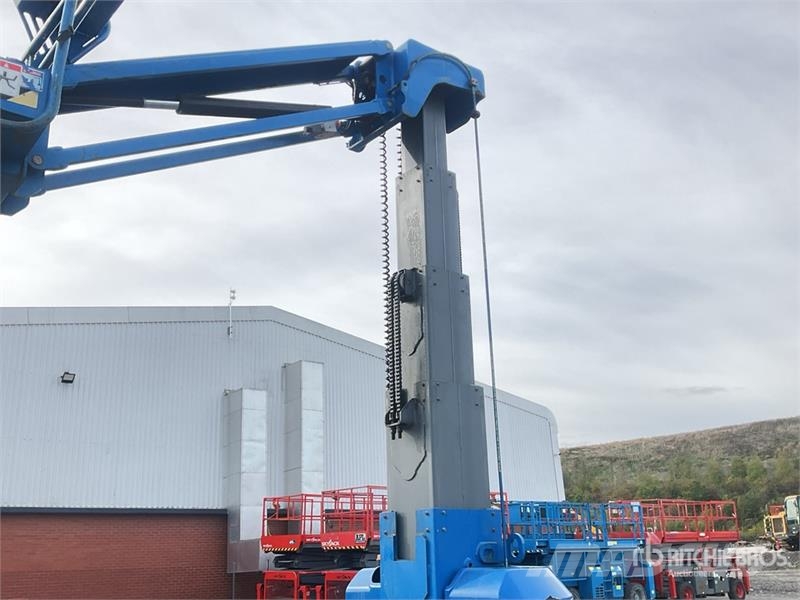 Haulotte Star10 Vertical Mast Lift Vertical mast lifts