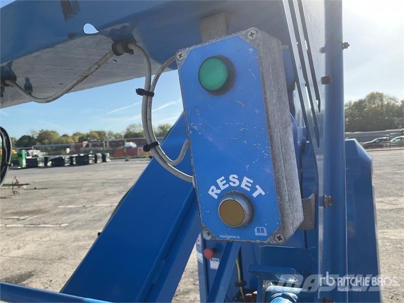 Haulotte Star10 Vertical Mast Lift Вертикальные мачтовые подъемники