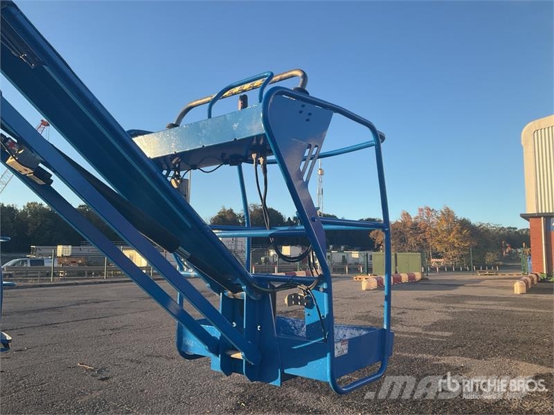 Haulotte STAR10 Vertical Mast Lift Personenliften en invalideliften