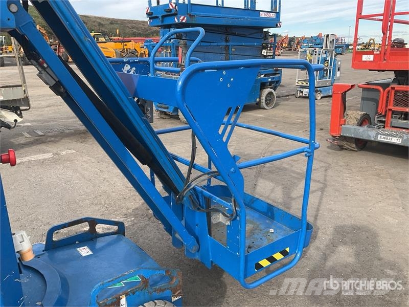 Haulotte Star10 Vertical Mast Lift Vertical mast lifts