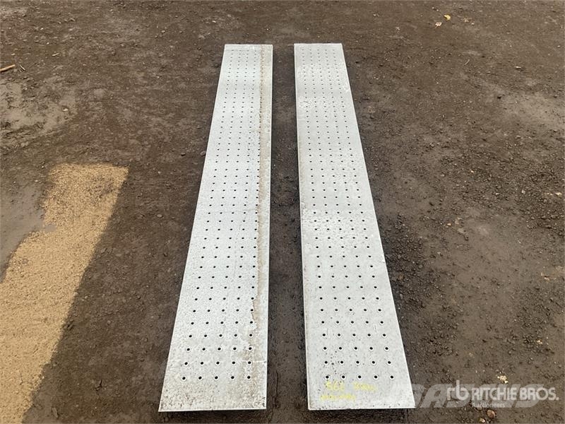 Heavy Duty 8ft Car Recovery & Trailer Loading Ramp Sonstige Baumaschinen