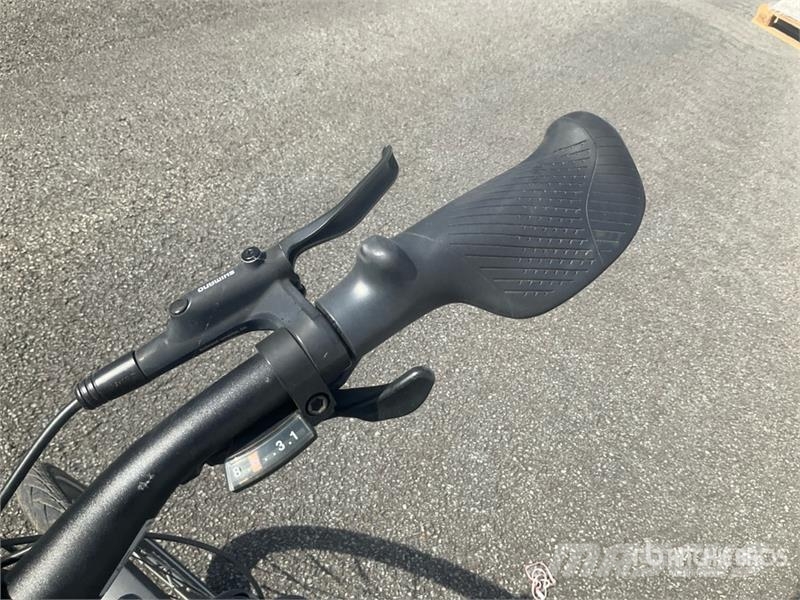 Hercules Intero I-8 Electric Bicycle مكونات أخرى