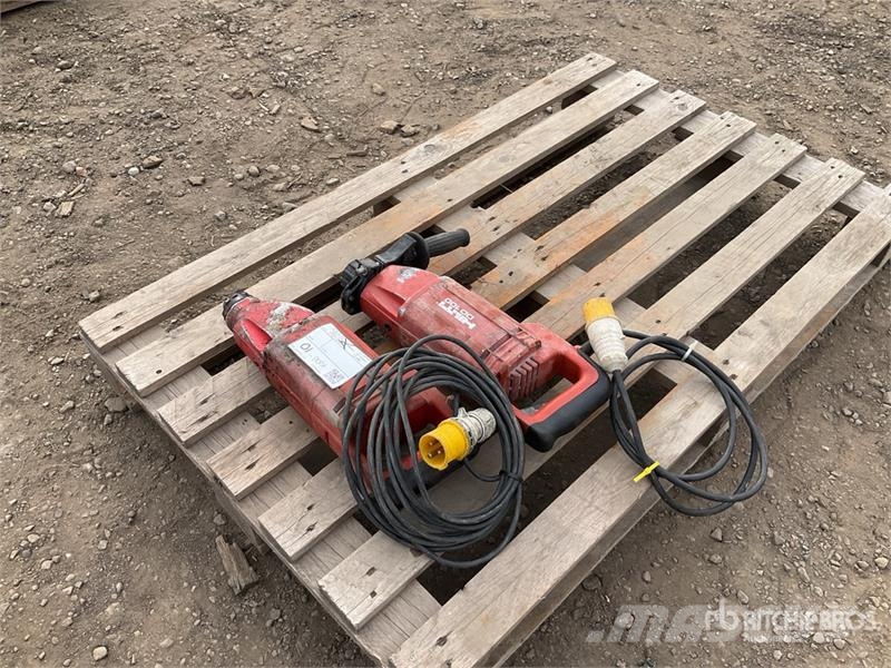 Hilti of (2) Hilti DD100 Drill Other components