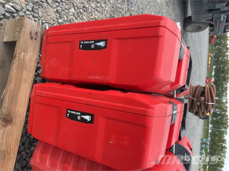 Hilti TE 1000-AVR Demolition Breaker Плуги