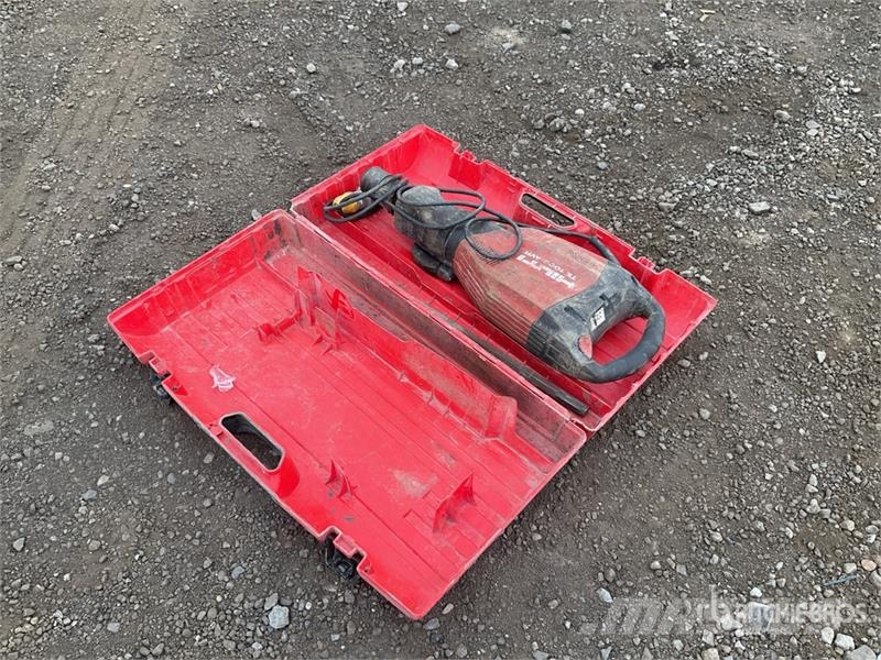 Hilti TE 1000 AVR Demolition Breaker Chisel ploughs