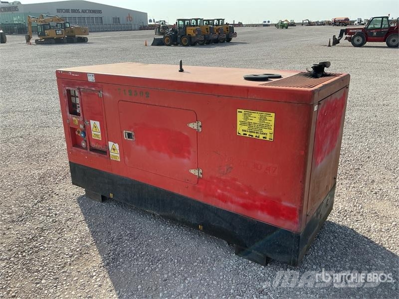 Himoinsa HFW-100 T5 مولدات ديزل